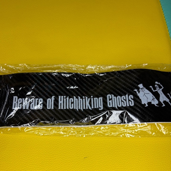 Beware of Hitchhiking Ghosts Haunted Mandsion Black Vinyl Sticker Straps Decor - Picture 1 of 4